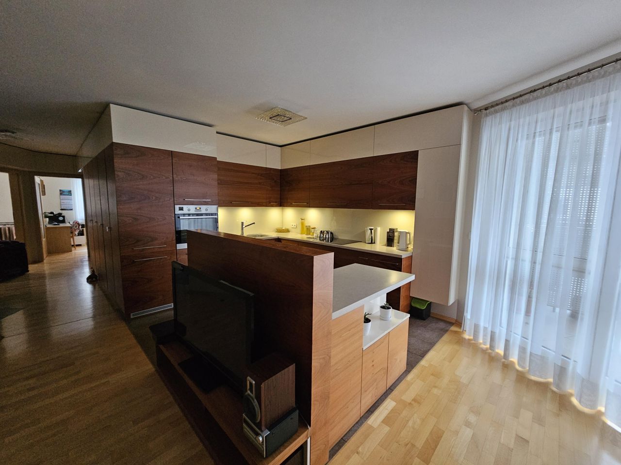 Mieszkanie 4-pokojowe Kielce Ślichowice, ul. Jerzego Szajnowicza-Iwanowa. Zdjęcie 3