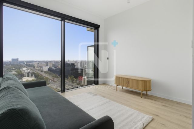 Mieszkanie 3-pokojowe Warszawa Wola, ul. Prosta. Zdjęcie 3