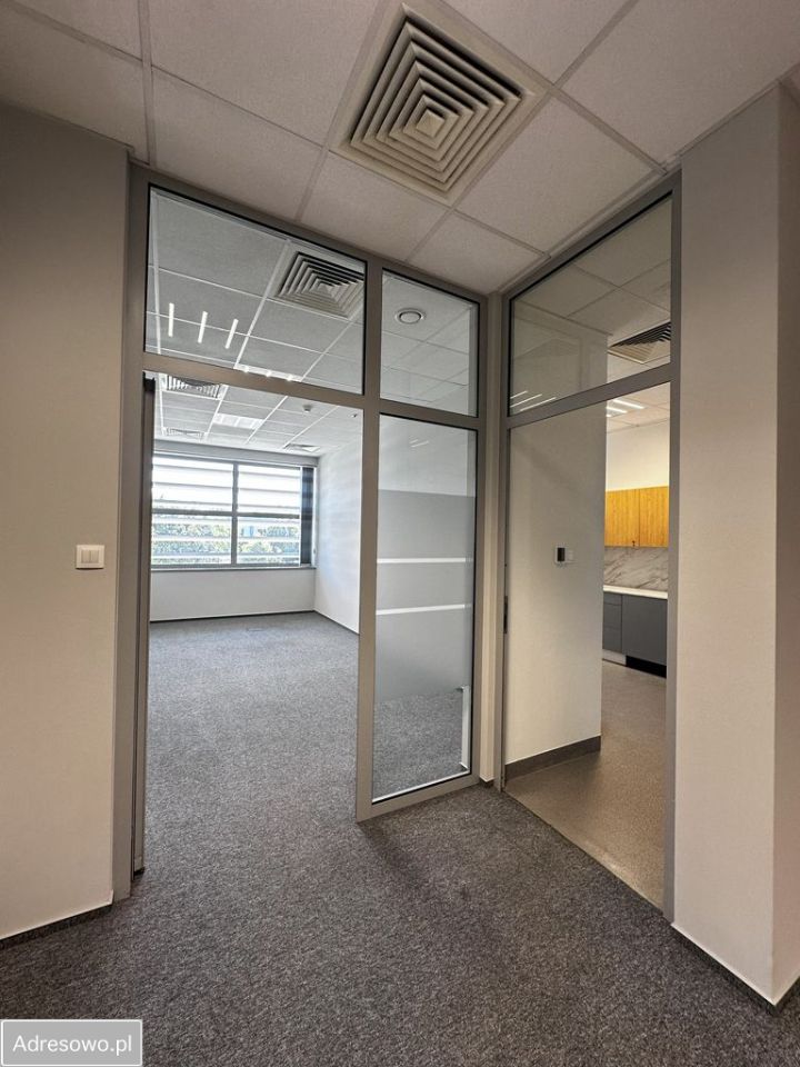 Biuro Kraków Bronowice, ul. Sosnowiecka. Zdjęcie 6