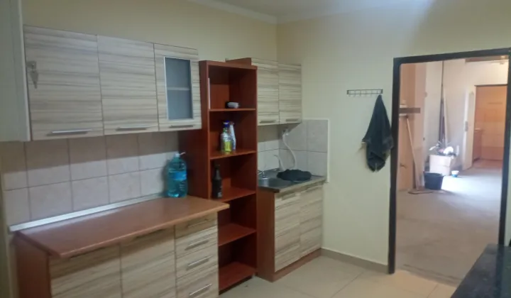 Hala/magazyn Nysa, ul. Podolska