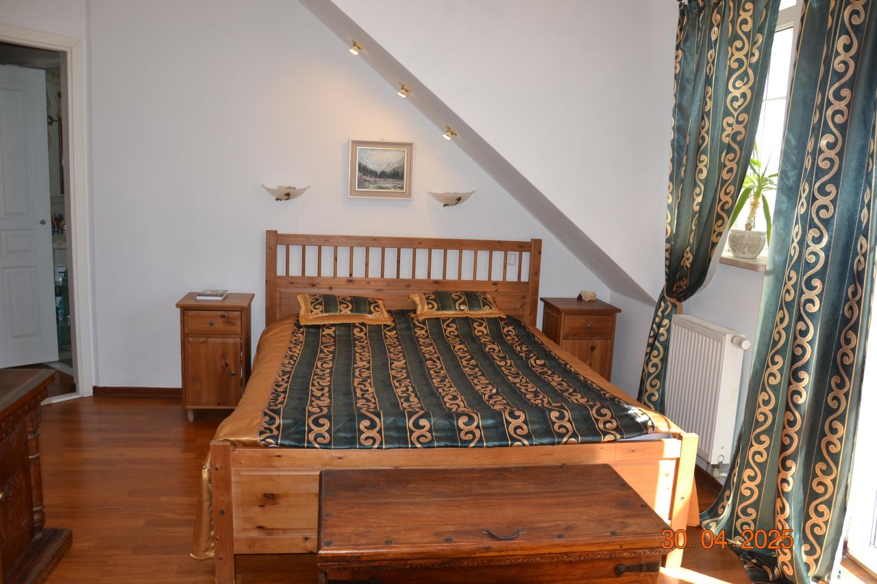 dom wolnostojący, 7 pokoi Warszawa Ursynów, ul. Bażancia. Zdjęcie 3