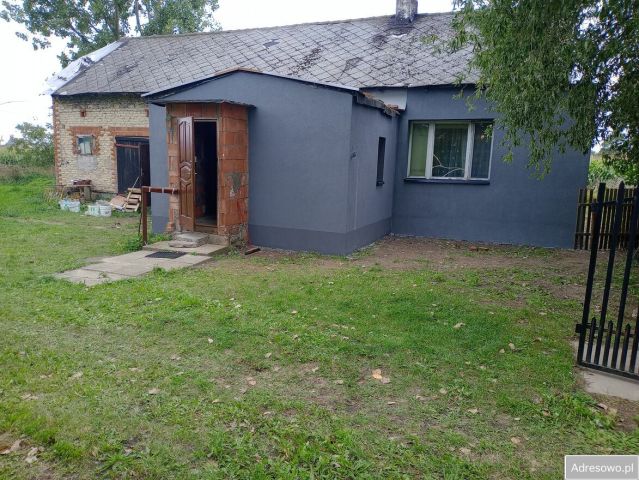 dom wolnostojący, 2 pokoje Uniejów. Zdjęcie 1