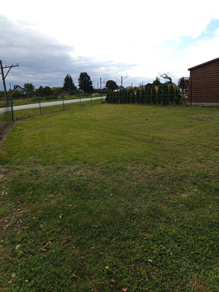 dom wolnostojący, 2 pokoje Trawniki. Zdjęcie 2