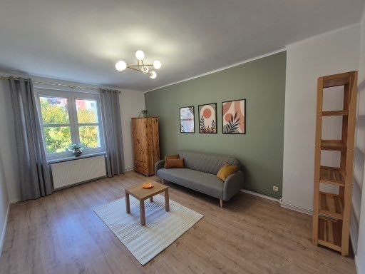 Mieszkanie 2-pokojowe Opole Śródmieście, pl. św. Sebastiana. Zdjęcie 3