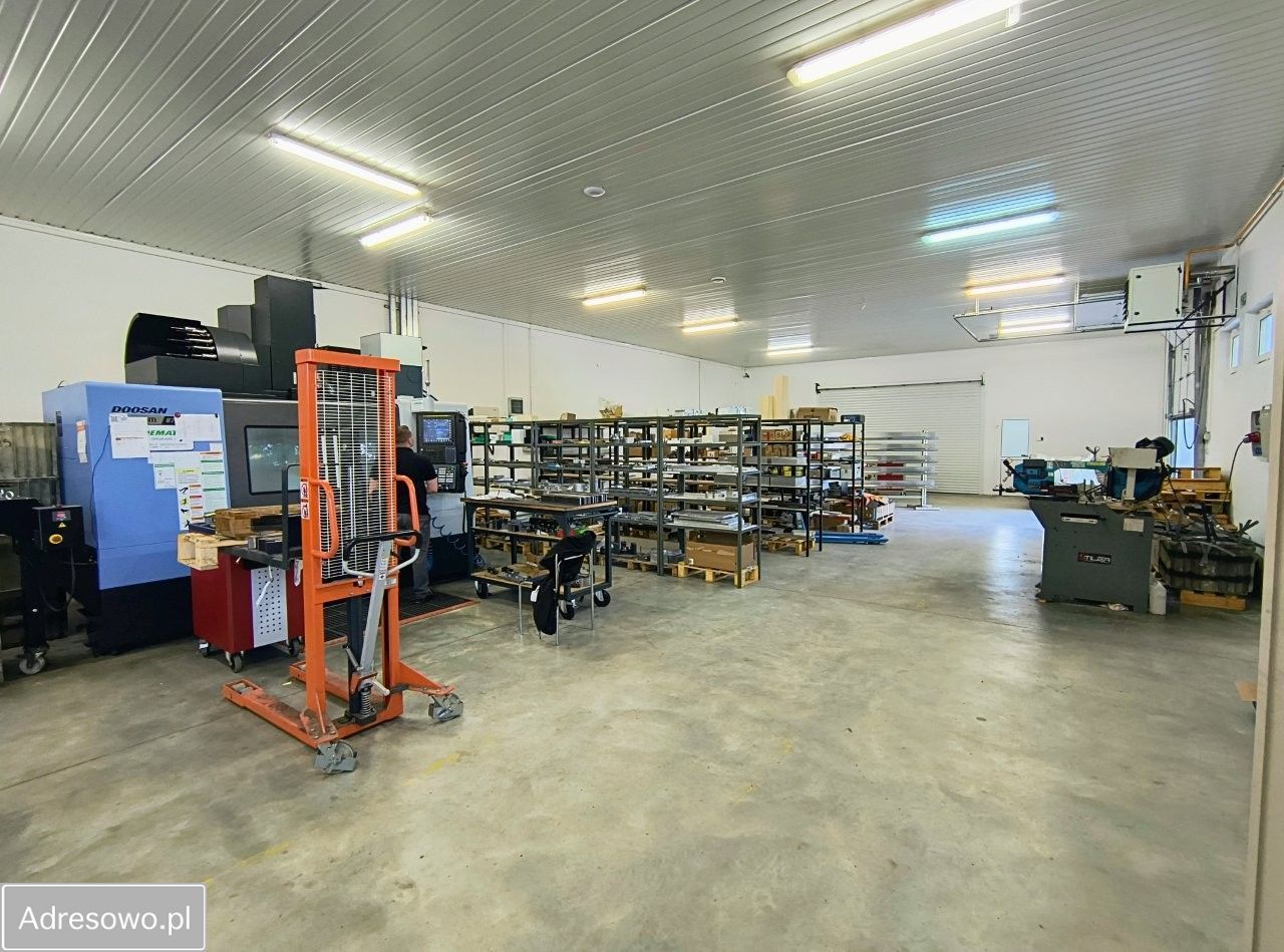 Nieruchomość komercyjna Dąbrówki. Zdjęcie 8