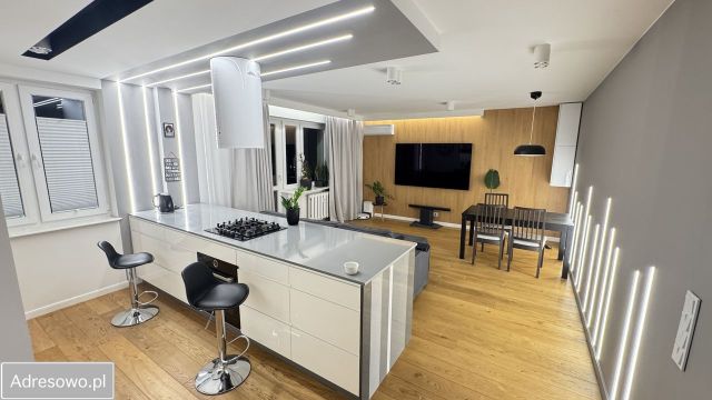 Mieszkanie 4-pokojowe Zielonka, ul. Prymasa Stefana Wyszyńskiego. Zdjęcie 1