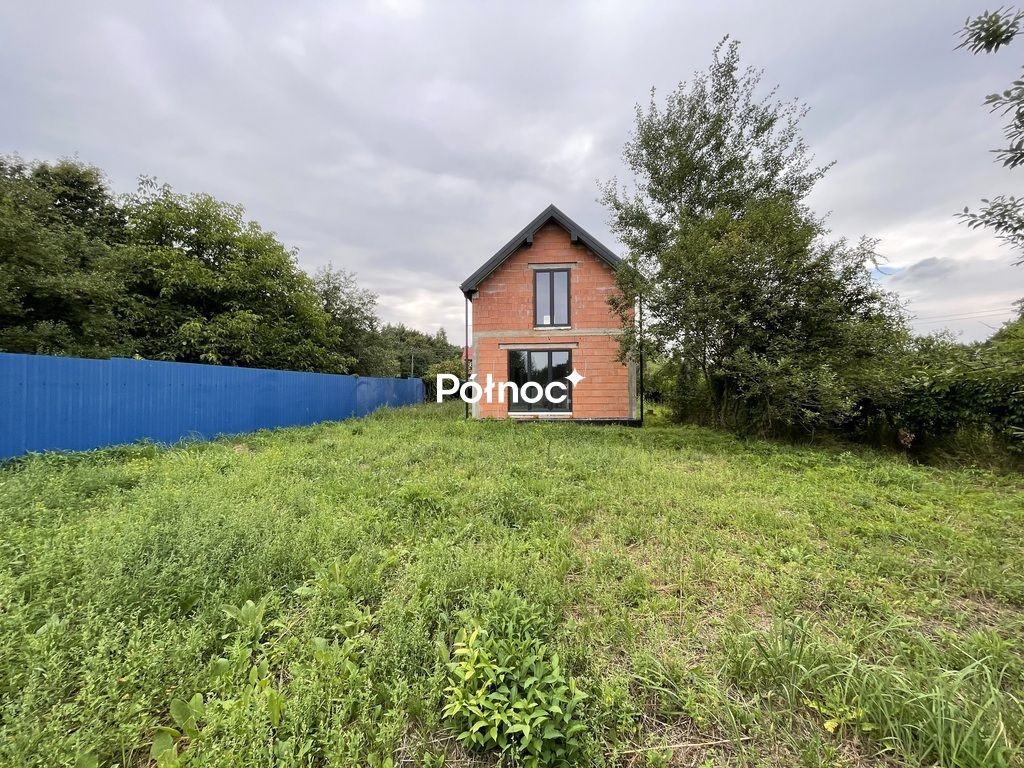 dom wolnostojący Częstochowa Stradom, ul. Kmicica. Zdjęcie 10
