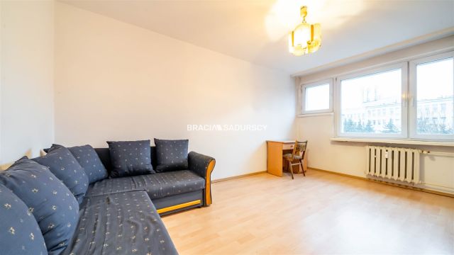 Mieszkanie 4-pokojowe Kraków Mistrzejowice, os. Piastów. Zdjęcie 3
