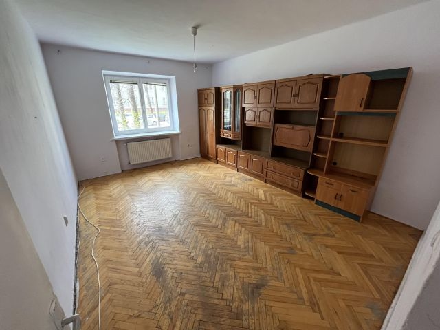 Mieszkanie 3-pokojowe Kraków Nowa Huta, os. Ogrodowe. Zdjęcie 1