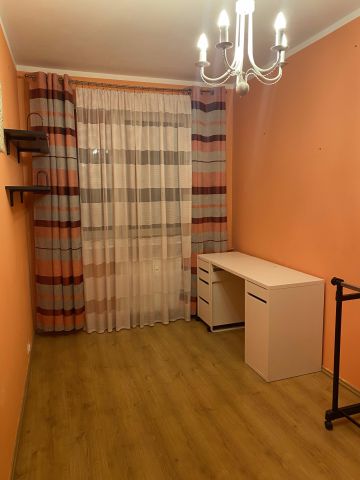 Mieszkanie 3-pokojowe Poznań Stare Miasto, os. Bolesława Chrobrego. Zdjęcie 2