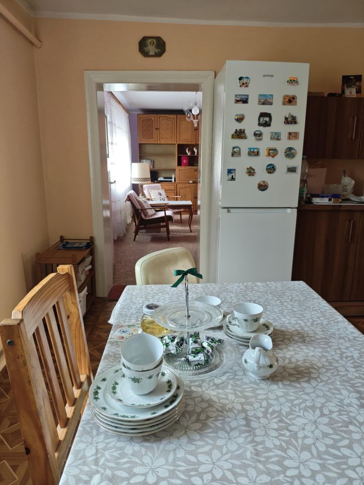 gospodarstwo, 3 pokoje Bucze. Zdjęcie 17