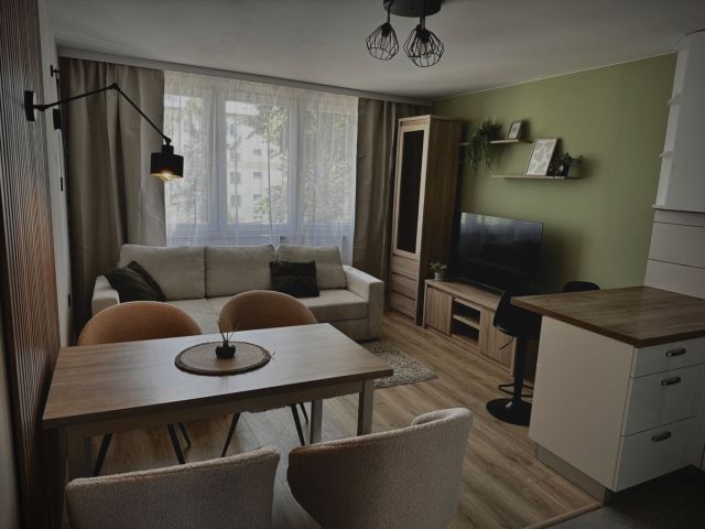Mieszkanie 3-pokojowe Nowy Sącz, al. Aleje Wolności. Zdjęcie 1