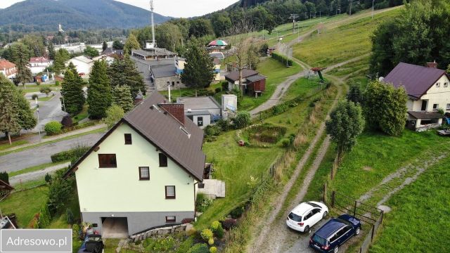 dom wolnostojący, 10 pokoi Ustroń, ul. Jodłowa. Zdjęcie 1