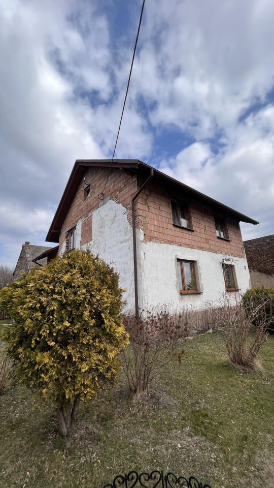 dom wolnostojący, 6 pokoi Godów, ul. 1 Maja. Zdjęcie 1