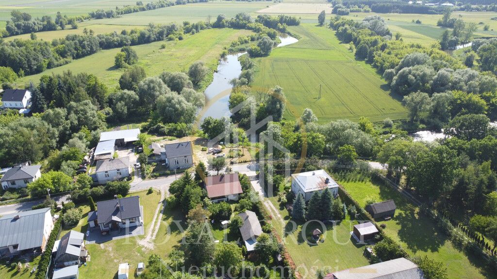 dom wolnostojący, 2 pokoje Zawieprzyce. Zdjęcie 7