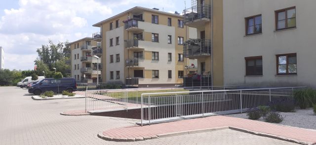 Mieszkanie 3-pokojowe Grodzisk Mazowiecki Centrum, ul. Jaśminowa. Zdjęcie 1