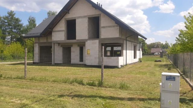 dom wolnostojący Ugniewo. Zdjęcie 1