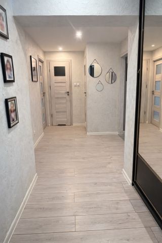 Mieszkanie 4-pokojowe Piskorowice. Zdjęcie 1