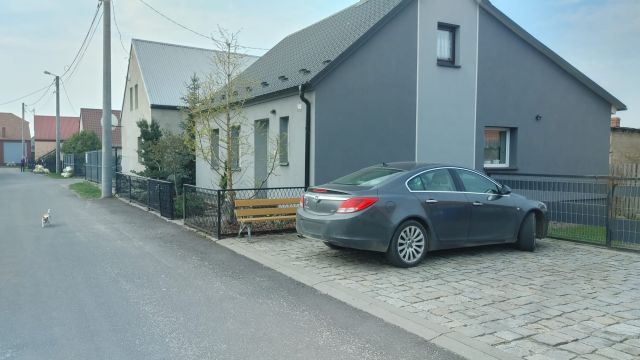 dom wolnostojący, 3 pokoje Krzelów. Zdjęcie 1