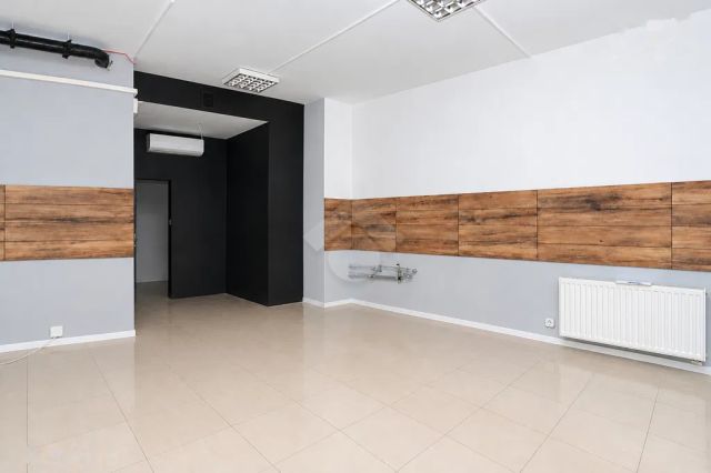 Lokal Kraków Podgórze Duchackie, ul. Walerego Sławka. Zdjęcie 2