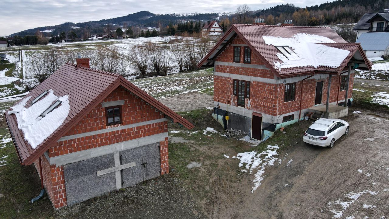 dom wolnostojący, 4 pokoje Męcina Podlesie