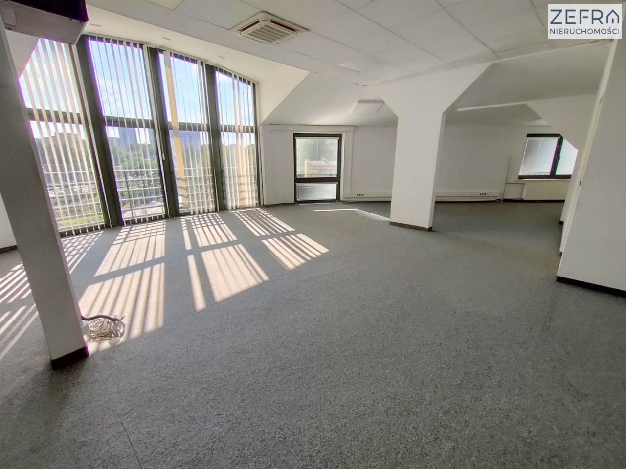 Biuro Kraków Prądnik Biały, ul. Opolska. Zdjęcie 3