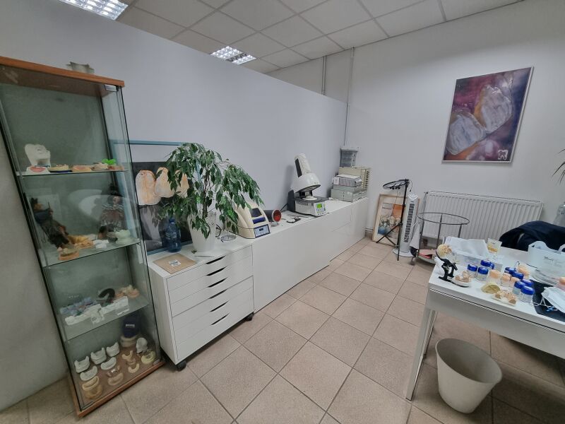 Lokal Katowice Wełnowiec, ul. Gnieźnieńska. Zdjęcie 5