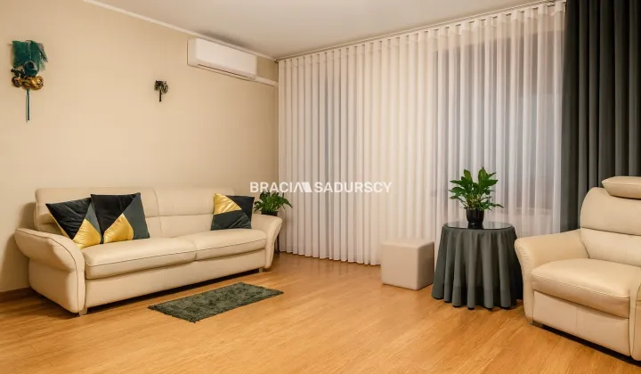 Mieszkanie 4-pokojowe Kraków Podgórze, ul. Myśliwska