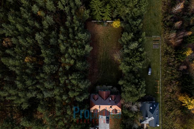 dom wolnostojący, 8 pokoi Radziejowice. Zdjęcie 13