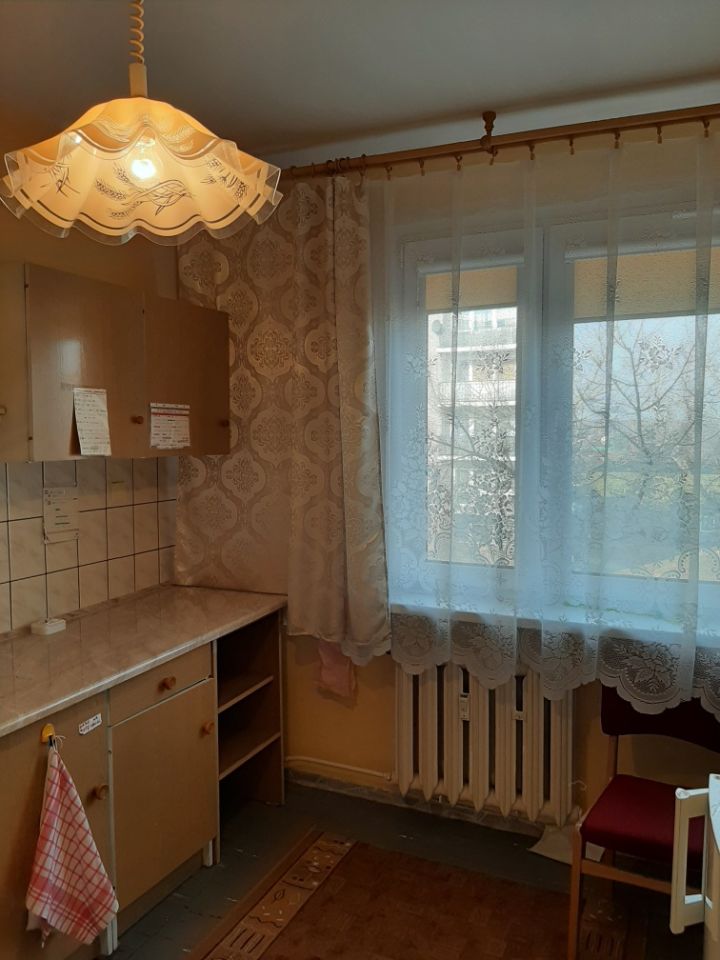 Mieszkanie 2-pokojowe Ostrowiec Świętokrzyski, os. Pułanki. Zdjęcie 2