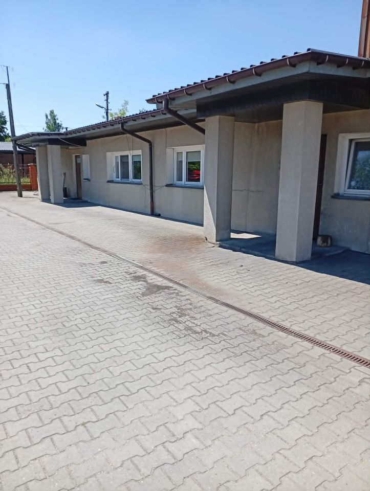 Hala/magazyn Franciszków, ul. Dębowa. Zdjęcie 1