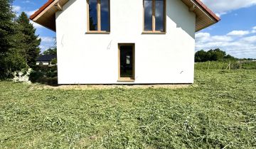 dom wolnostojący, 5 pokoi Komorowo