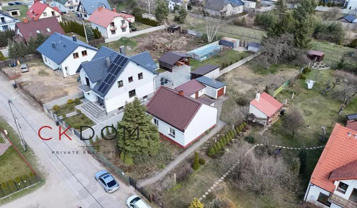 dom wolnostojący, 2 pokoje Kielce Biesaki