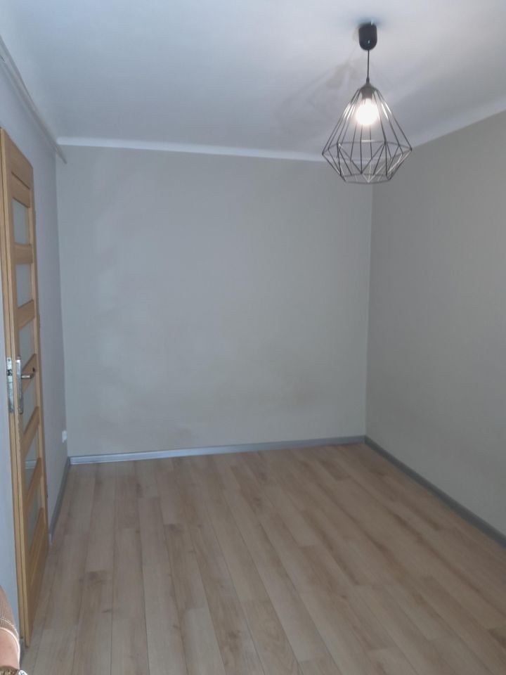 Mieszkanie 4-pokojowe Ostrowiec Świętokrzyski Centrum, ul. Iłżecka. Zdjęcie 2