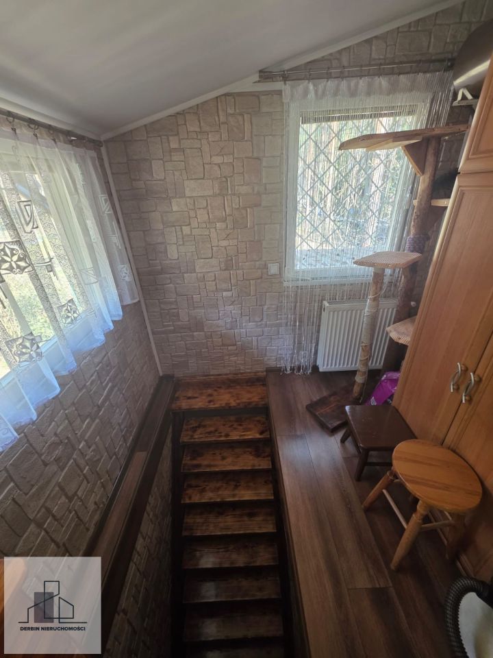 dom wolnostojący, 4 pokoje Poddębie. Zdjęcie 11