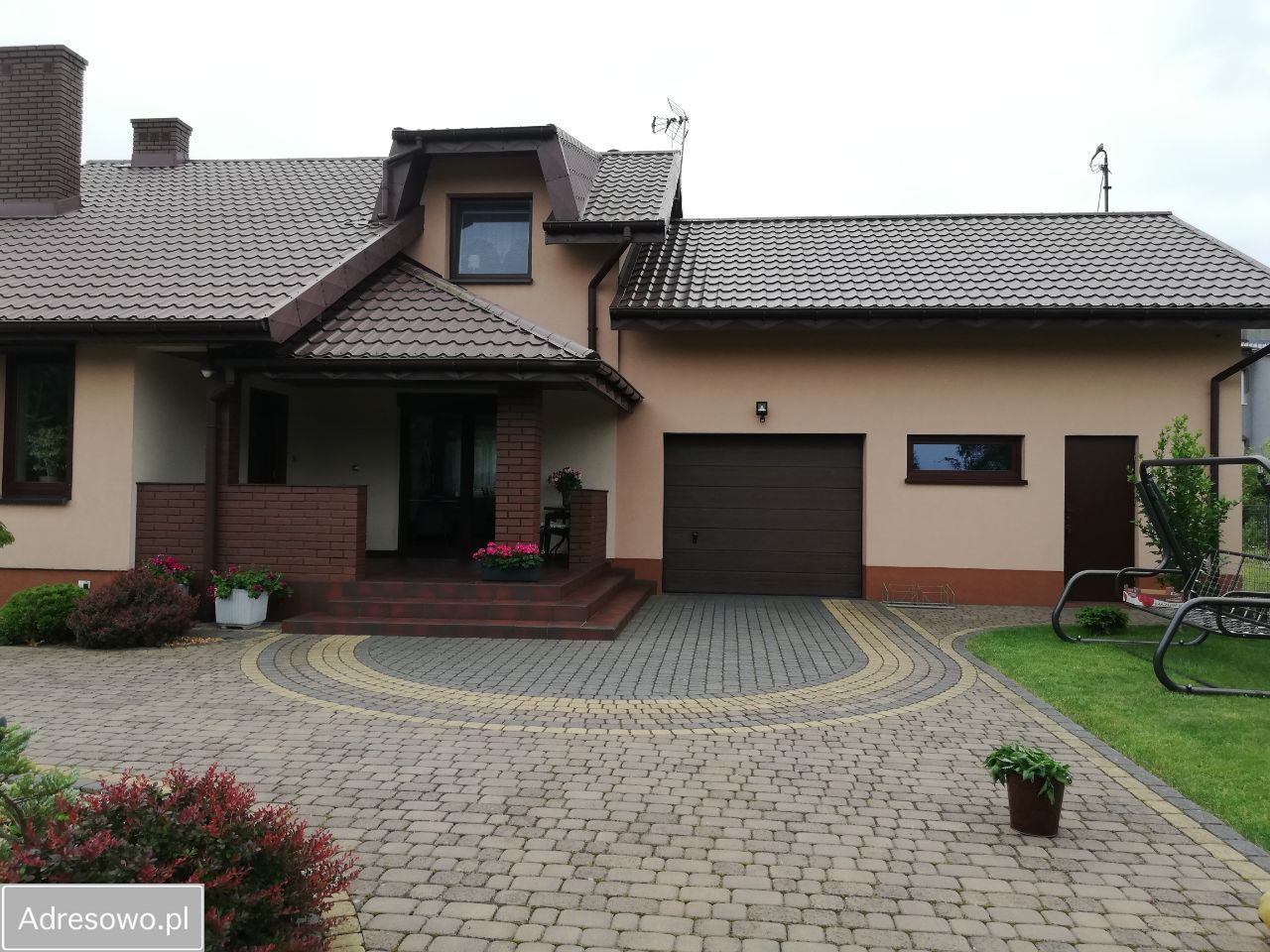 dom wolnostojący, 4 pokoje Barłogi. Zdjęcie 1