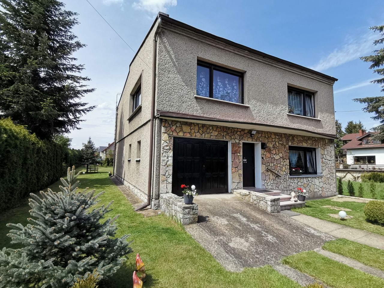 dom wolnostojący, 7 pokoi Tarnowskie Góry Centrum, ul. Szarych Szeregów. Zdjęcie 1