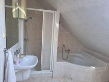 Mieszkanie 4-pokojowe Jarocin. Zdjęcie 4