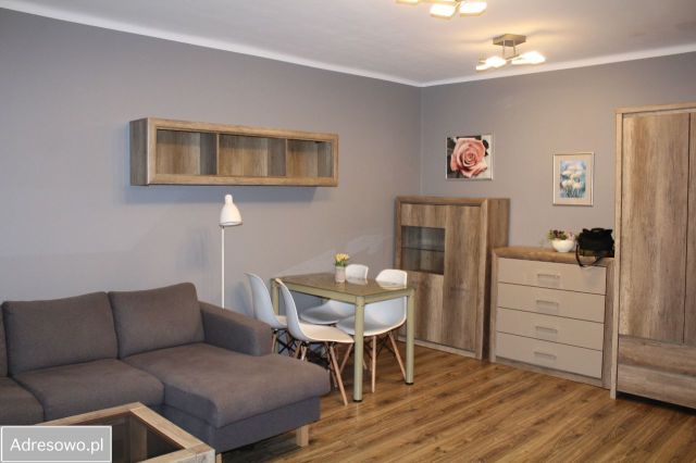 Mieszkanie 2-pokojowe Chorzów Klimzowiec, ul. Bartosza Głowackiego. Zdjęcie 1