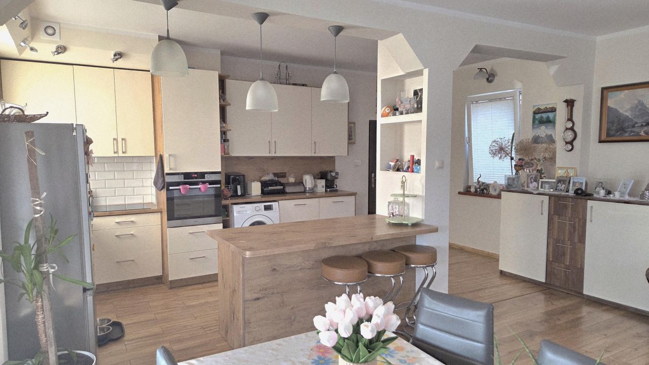 dom wolnostojący, 3 pokoje Babrosty. Zdjęcie 6