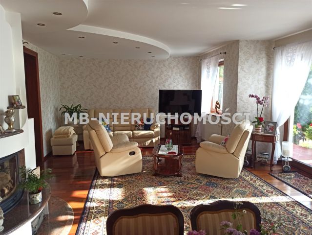 dom wolnostojący, 5 pokoi Sząbruk. Zdjęcie 5