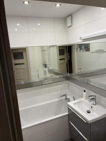 dom szeregowy, 4 pokoje Pabianice Piaski, Piaski. Zdjęcie 14