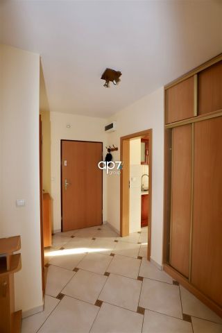 Mieszkanie 3-pokojowe Kraków Dębniki, ul. Lubostroń. Zdjęcie 5