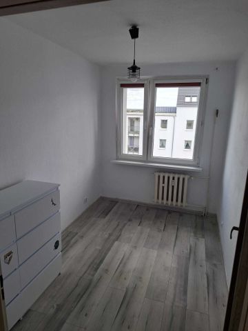 Mieszkanie 3-pokojowe Brzeg, ul. Rybacka. Zdjęcie 1