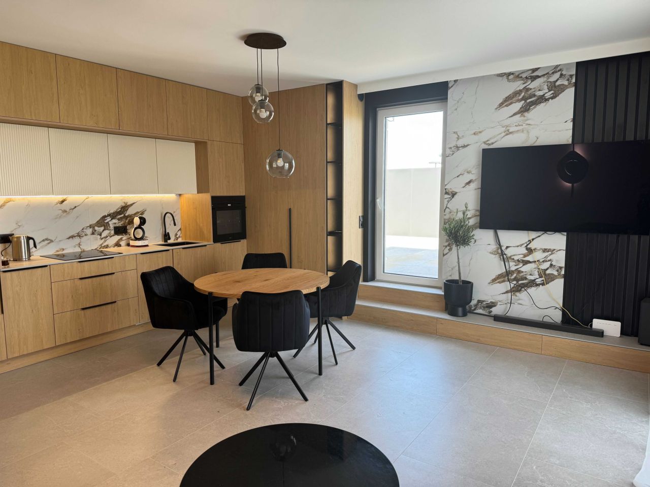 Mieszkanie 4-pokojowe Zduńska Wola, ul. Jana Matejki. Zdjęcie 3