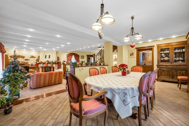 Lokal Piastów, ul. Orła Białego. Zdjęcie 5