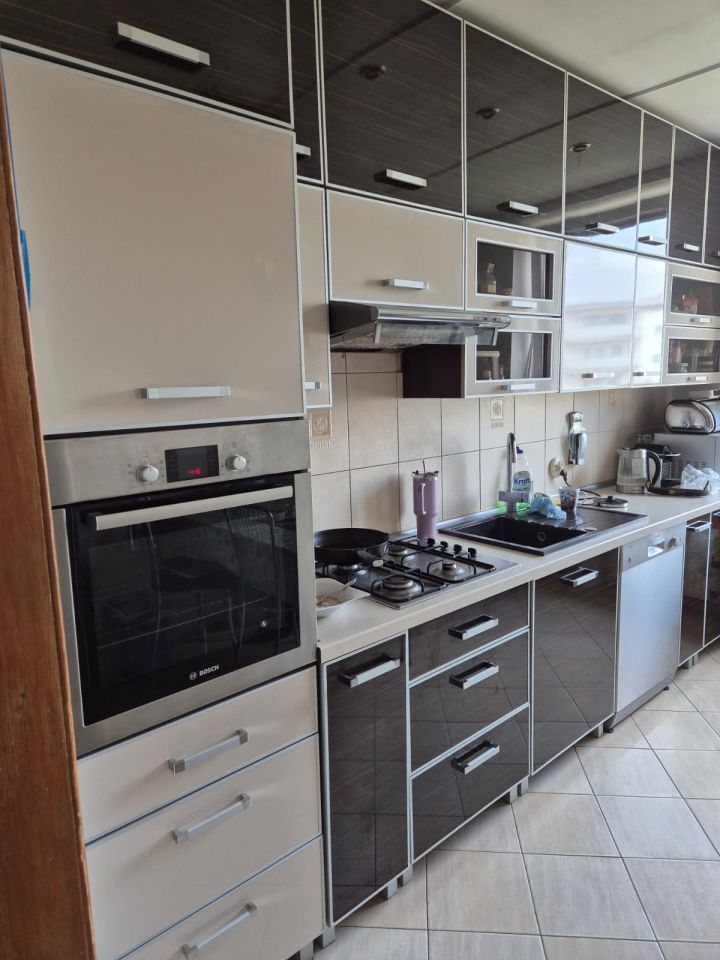 Mieszkanie 4-pokojowe Złotów, al. Mickiewicza. Zdjęcie 2