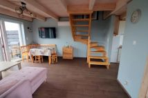 dom wolnostojący, 12 pokoi Rybical. Zdjęcie 4