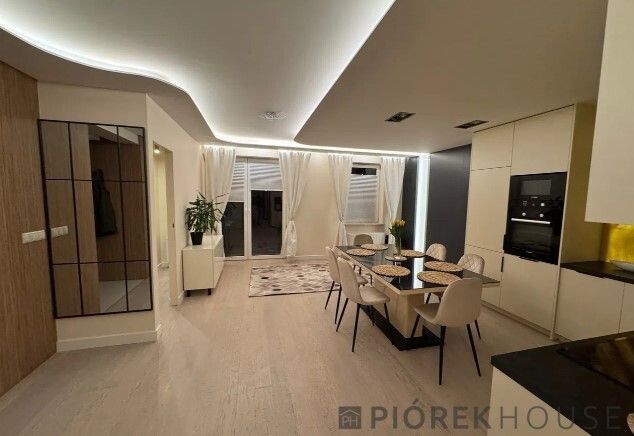 Mieszkanie 4-pokojowe Warszawa Ursynów, ul. Wilhelma Konrada Roentgena. Zdjęcie 1