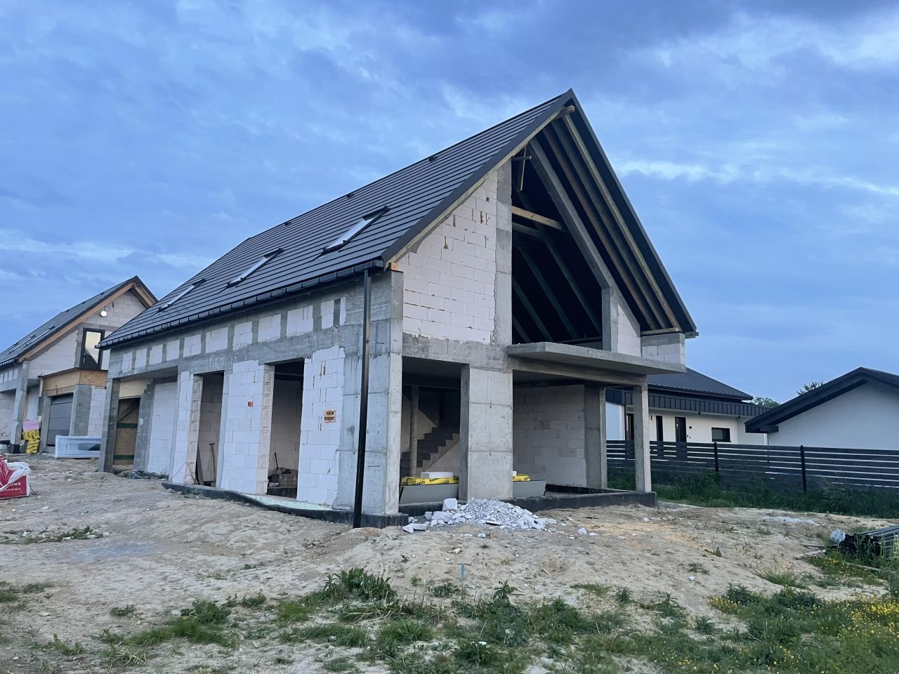dom wolnostojący, 5 pokoi Cianowice, ul. Stawowa. Zdjęcie 1